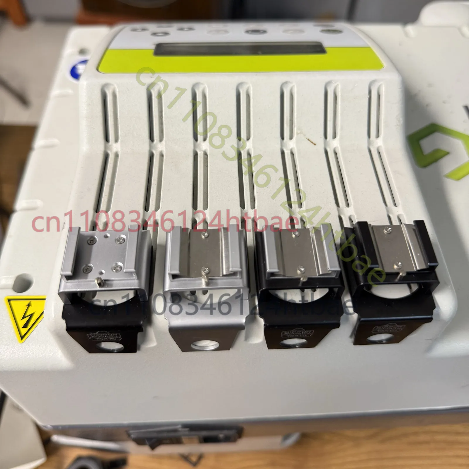 Черный/серебристый металлическ – обзор и цена Hot Shoe Adapter